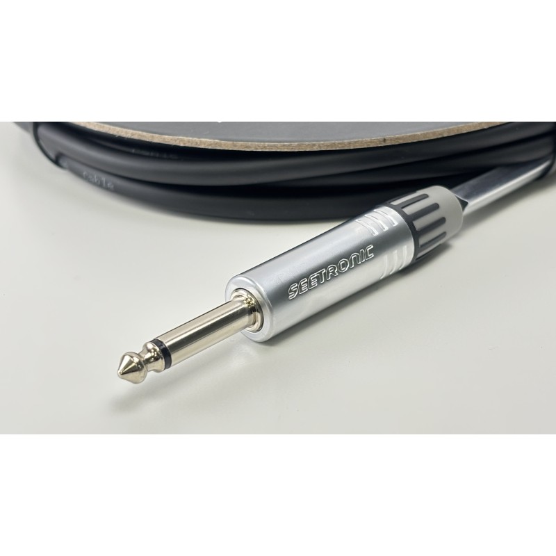 COS 028 / 3M Cable XLR a JACK